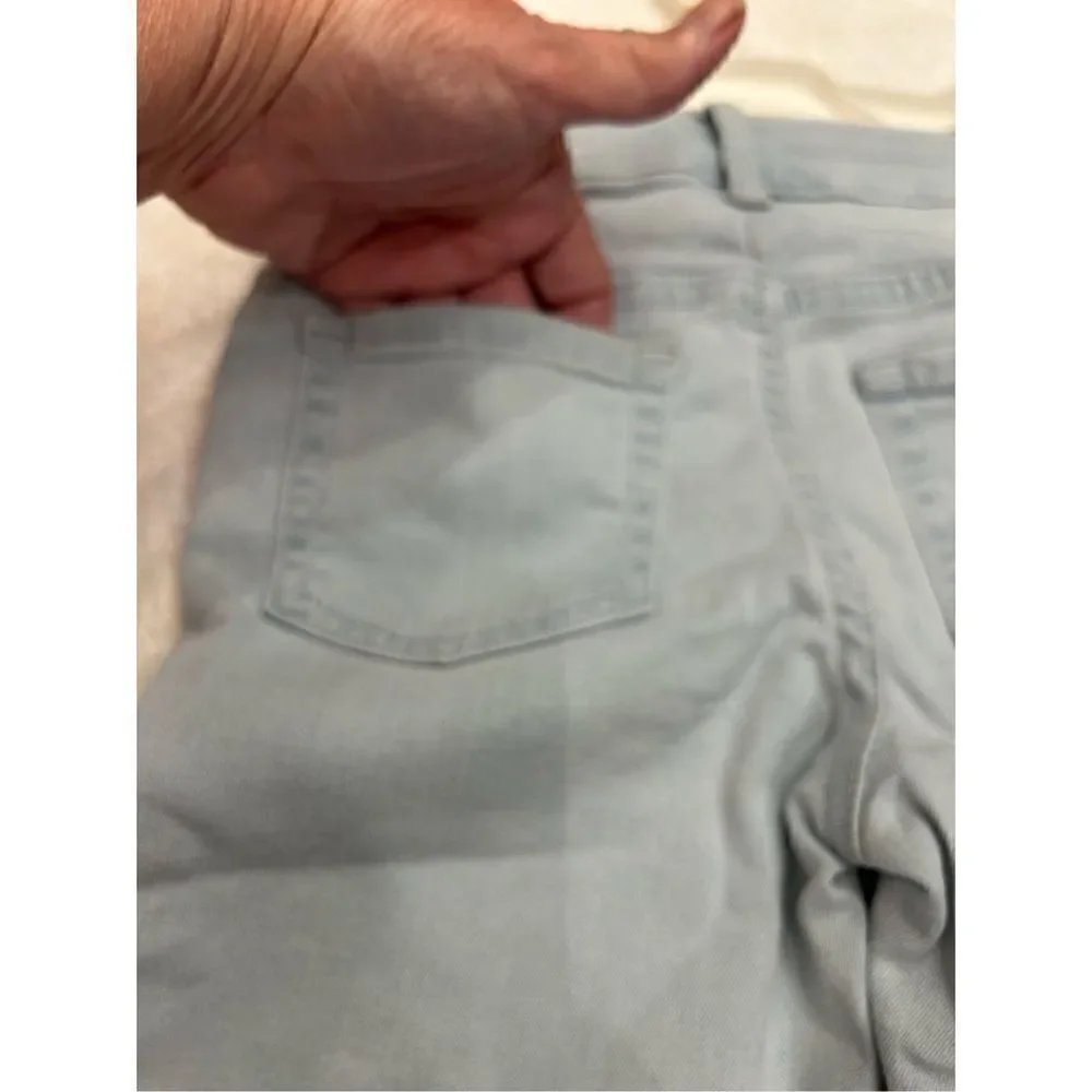 NWT Cat & Jack large light blue cropped Capri 5 pocket jeans